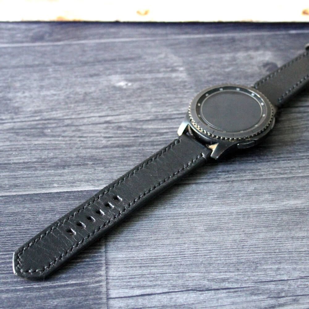 musta-kellon-ranneke-vaihtoranneke-tr-leather-design