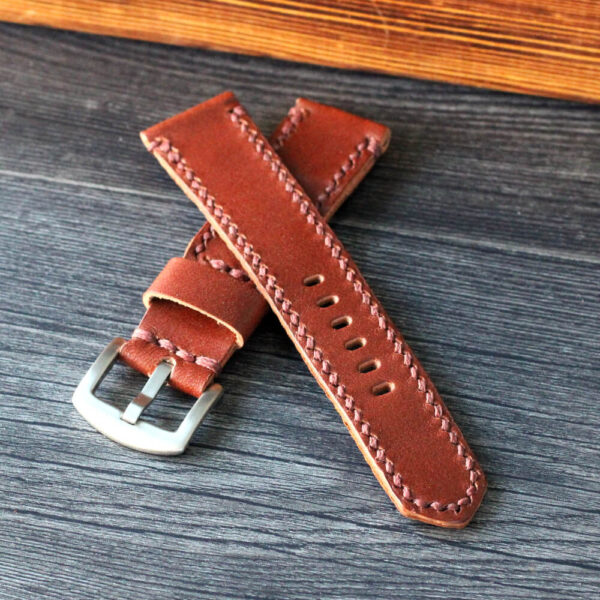 ruskea-nahkainen-kellon-ranneke-tr-leather-design